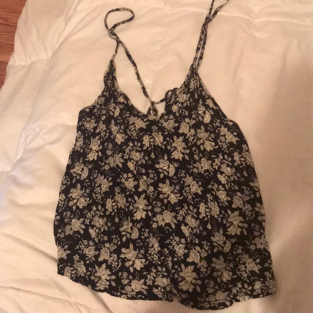 Cute floral tank from Forever 21!
